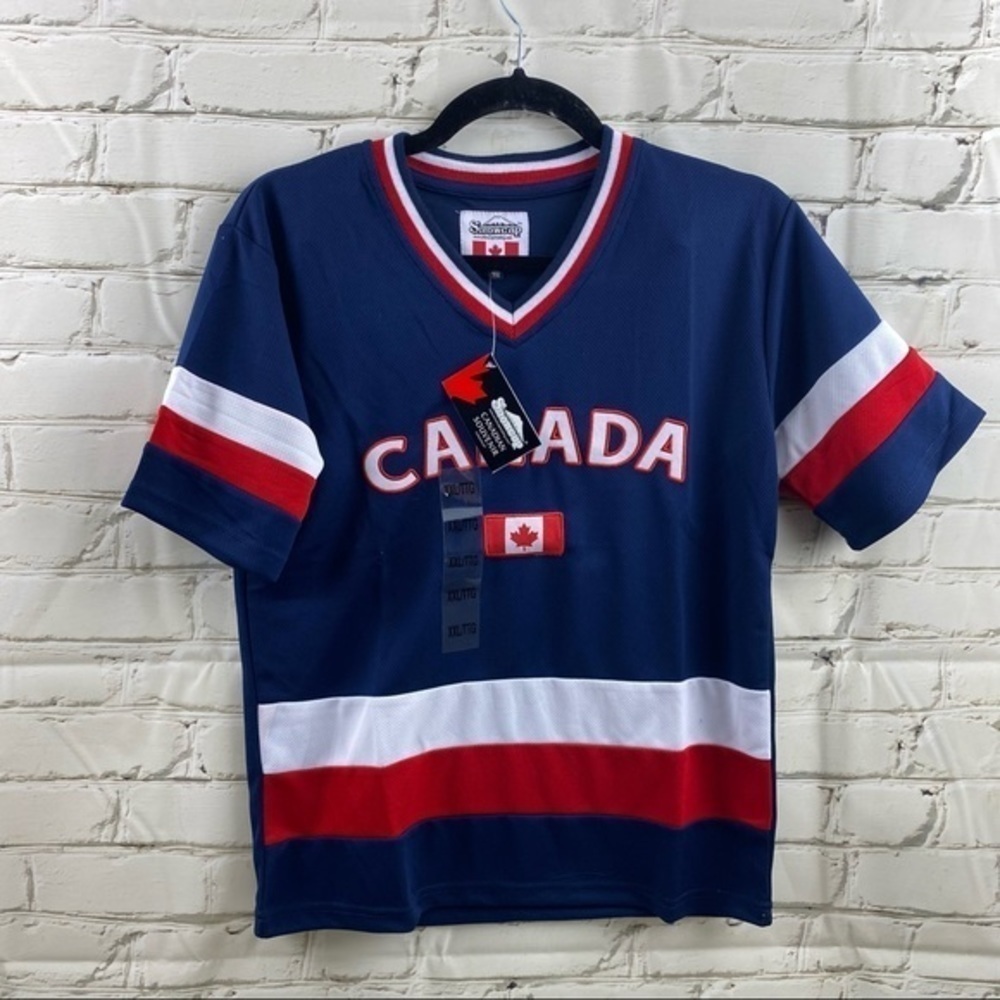 Snowcap Kids Canada T Shirt Jersey NWT